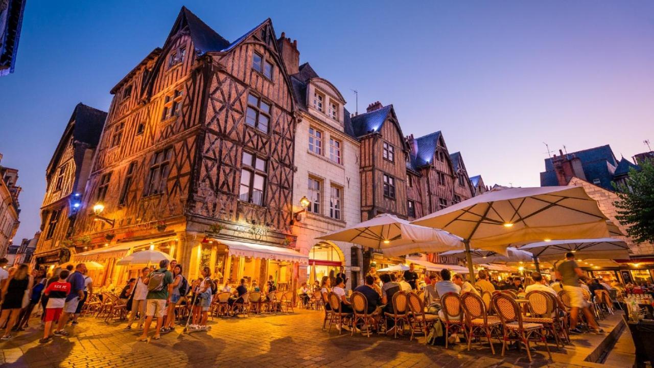 Le Catalane Lägenhet Tours Exteriör bild