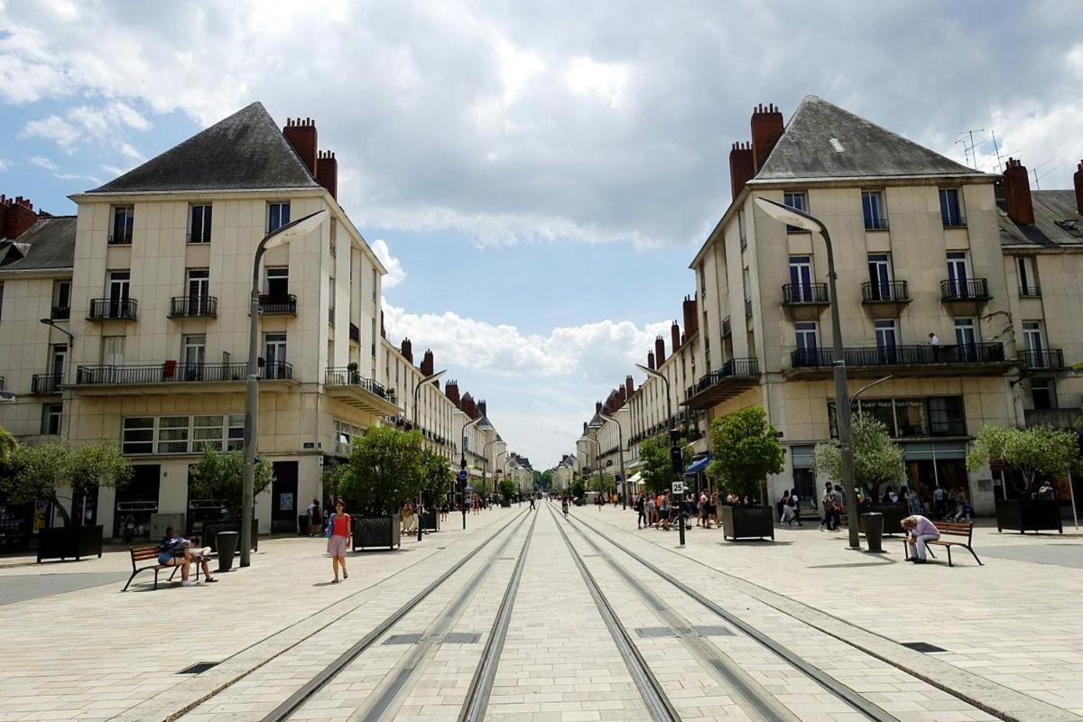 Le Catalane Lägenhet Tours Exteriör bild